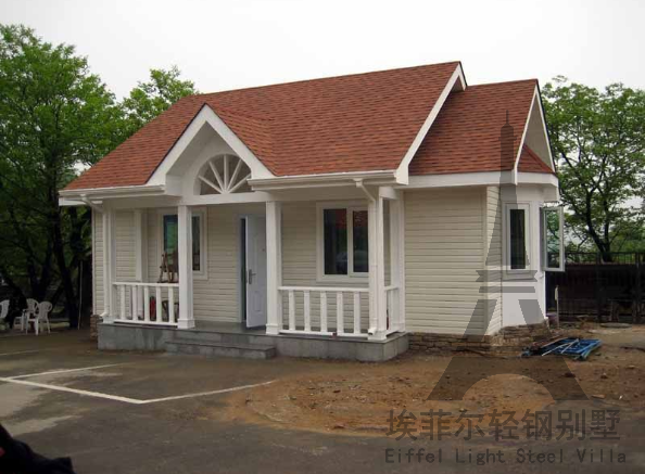 85平方含內(nèi)裝修15萬(wàn)輕鋼別墅